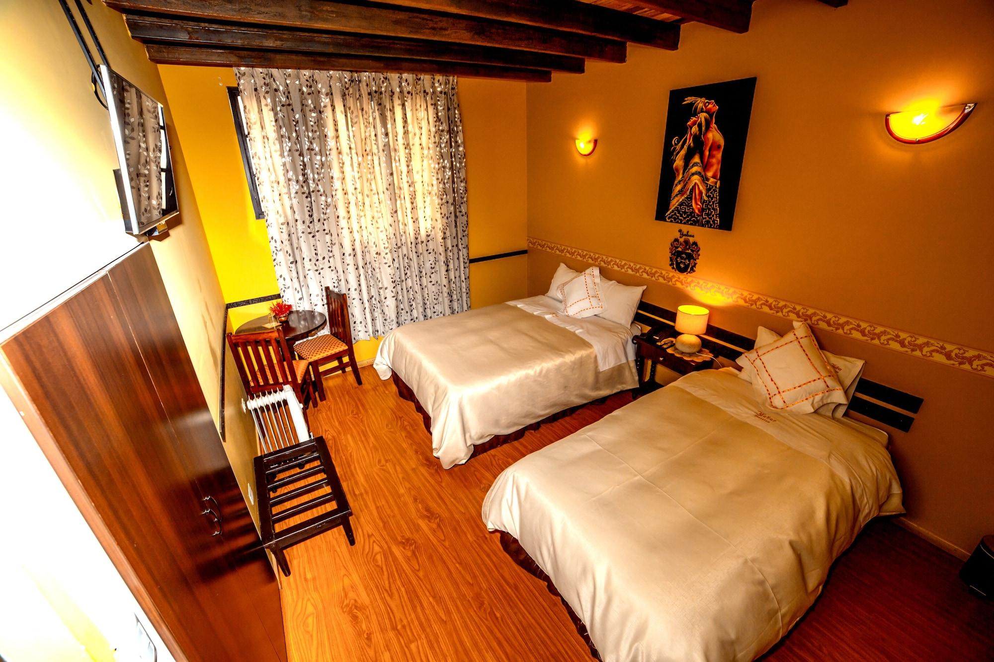 Yabar Hotel Plaza Cusco Bagian luar foto