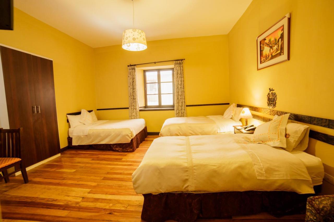 Yabar Hotel Plaza Cusco Bagian luar foto